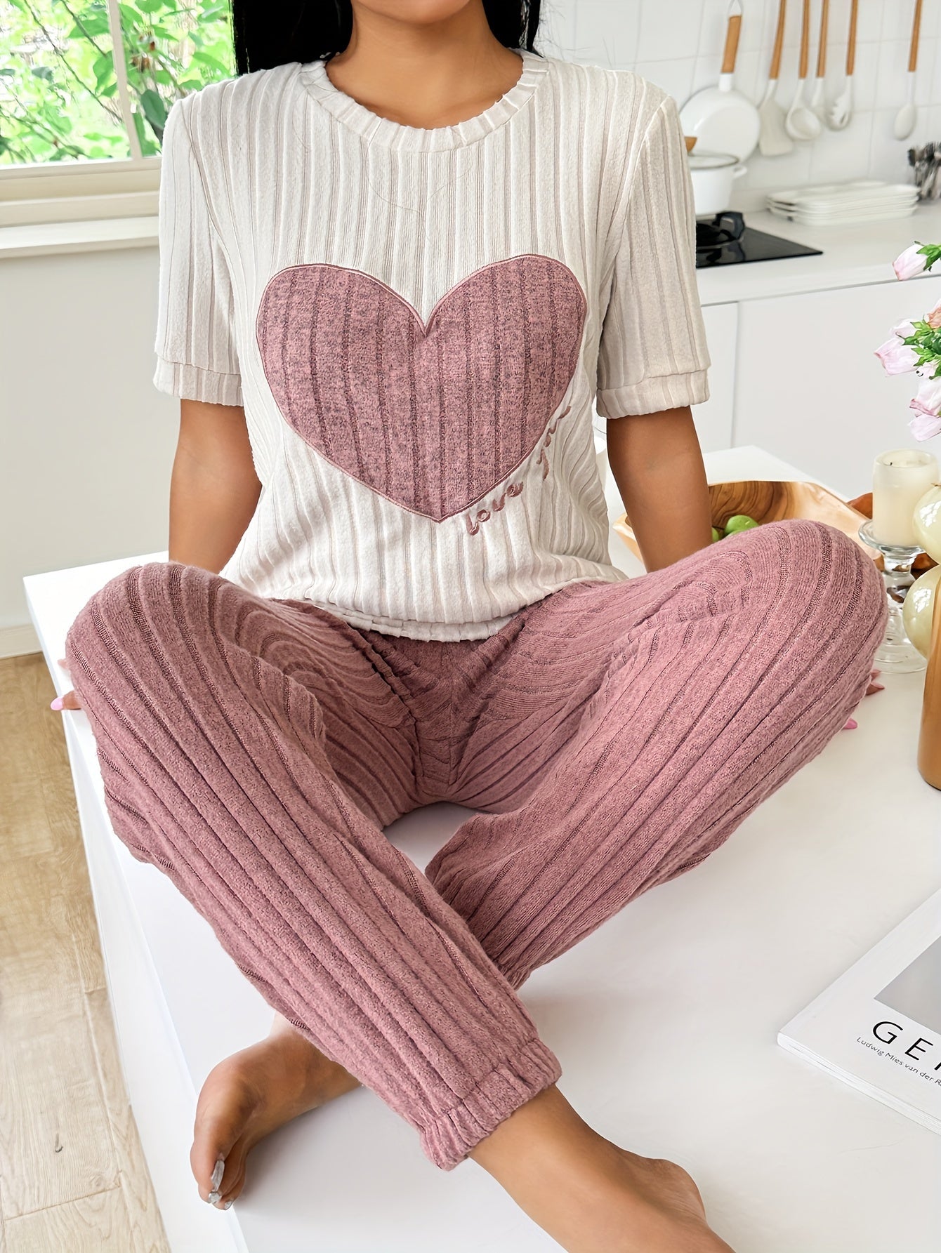 Women's Heart & Letter Print Ribbed Casual Pajama Set, Short Sleeve Round Neck Top & Joggers, Comfortable Relaxed Fit, Summer Nightwear