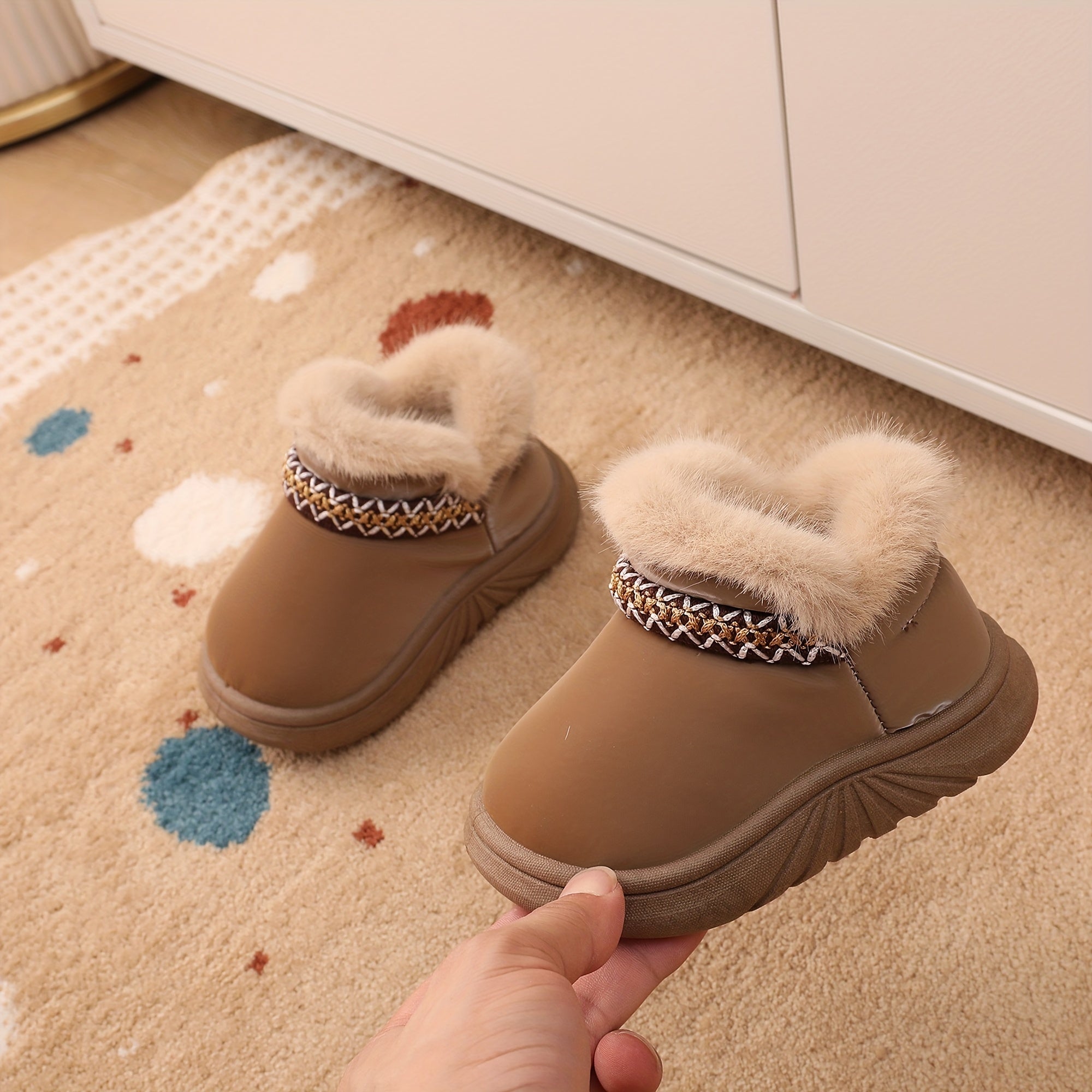 Comfortable Cute Solid Color Slip On Furry Snow Boots For Baby Girls, Non-slip Warm Plus Fleece Boots For Autumn And Winter